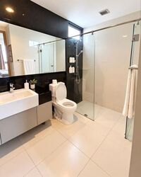 Esparina Residences (D19), Condominium #624895361